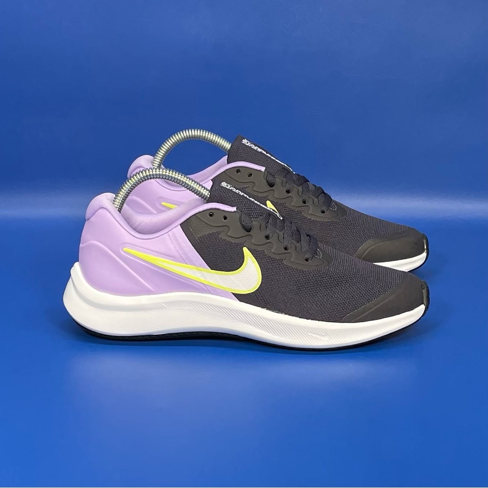 NEW Nike Star Runner Athletic Shoes GS White Volt Lilac